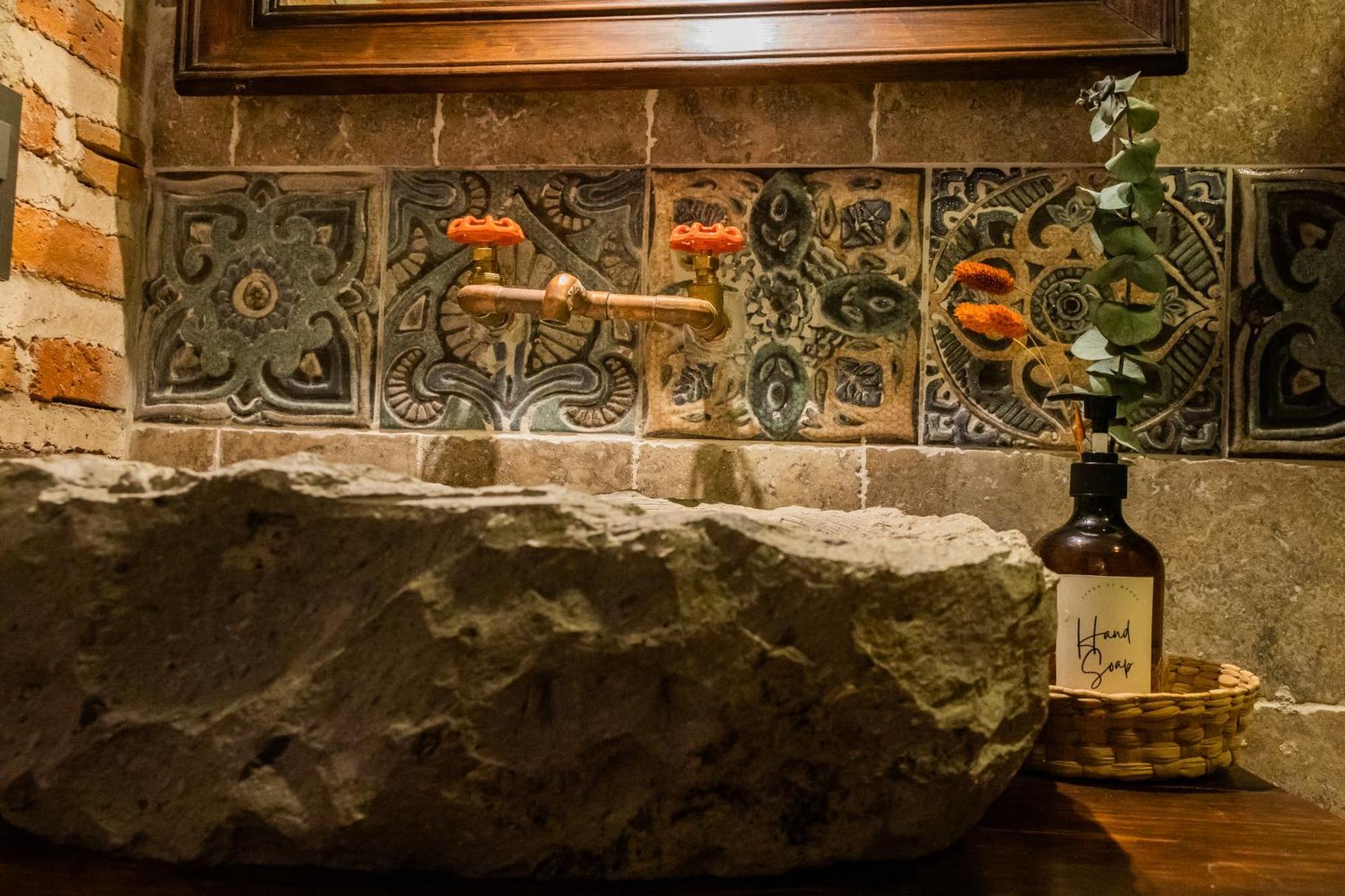 Casa De Hospedaje -La Abadia De San Pedro グアダラハラ エクステリア 写真