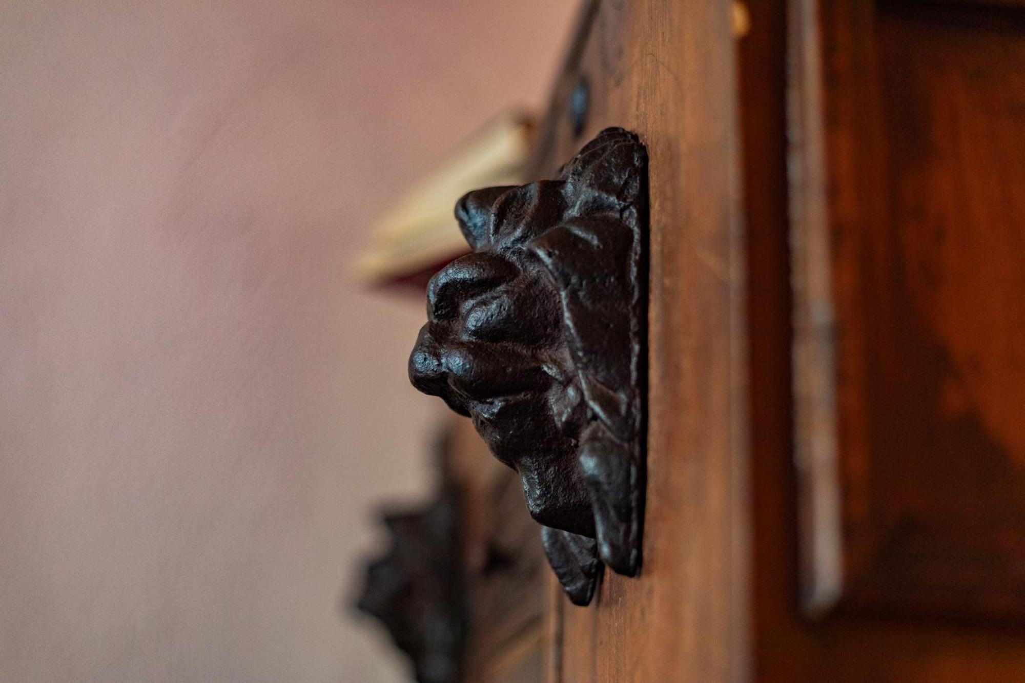 Casa De Hospedaje -La Abadia De San Pedro グアダラハラ エクステリア 写真